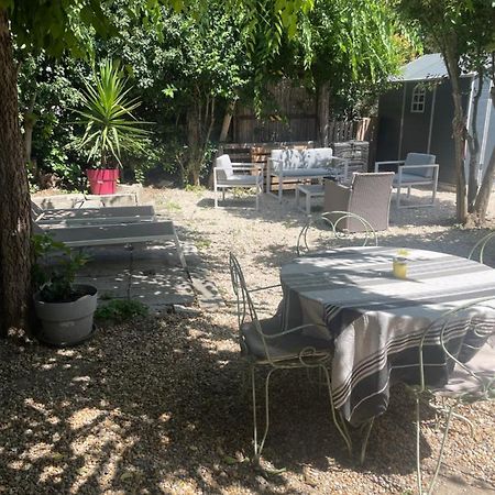 Appartement Avec Jardin En Ville LʼIsle-sur-la-Sorgue Eksteriør bilde